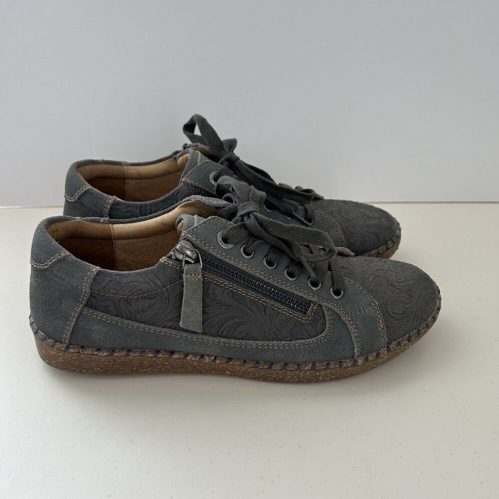 BIZA Aztec 2 Womens Suede 40 Casual Shoe Soft Leather Side Zipper Floral Emboss